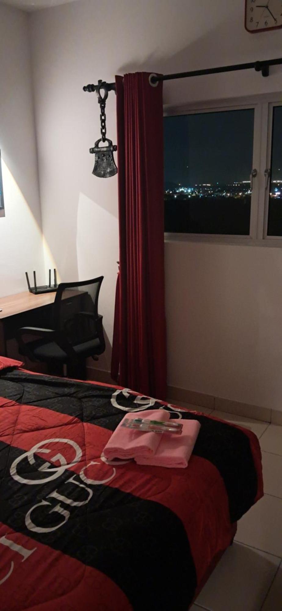 The Red Room Alanis Residence Sepang Zewnętrze zdjęcie